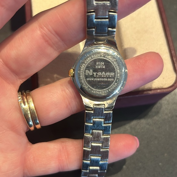 Nygard ladies watch - Picture 5 of 5